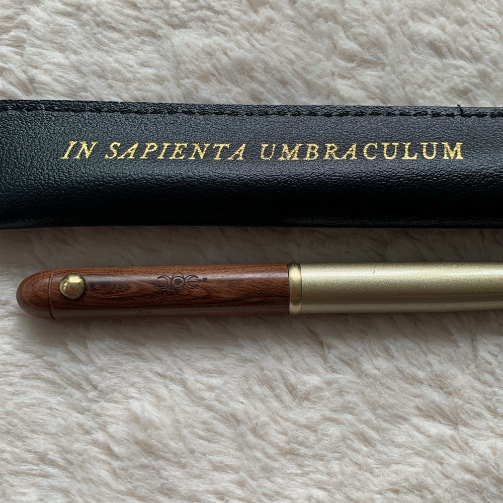 Owlcrate Locking Journal and Pen Dark Academia Box - Picture 9 of 10